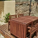 The Back Yard Nest *