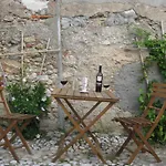 The Back Yard Nest * Lisboa