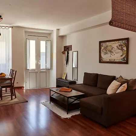 The Back Yard Nest Apartment Lisbon