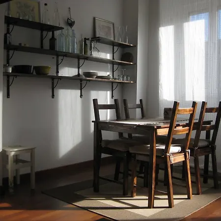 The Back Yard Nest Апартаменты *