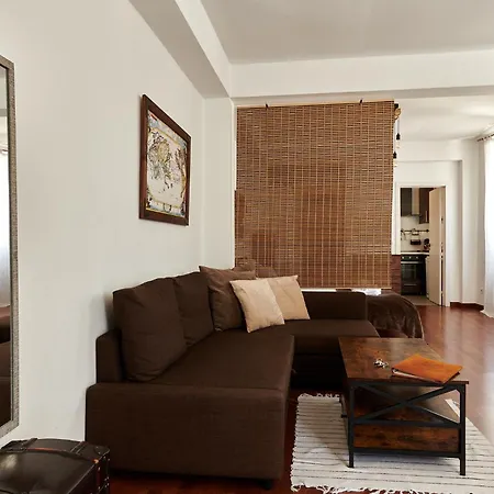 Apartament The Back Yard Nest