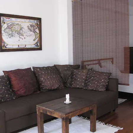 The Back Yard Nest Апартаменты