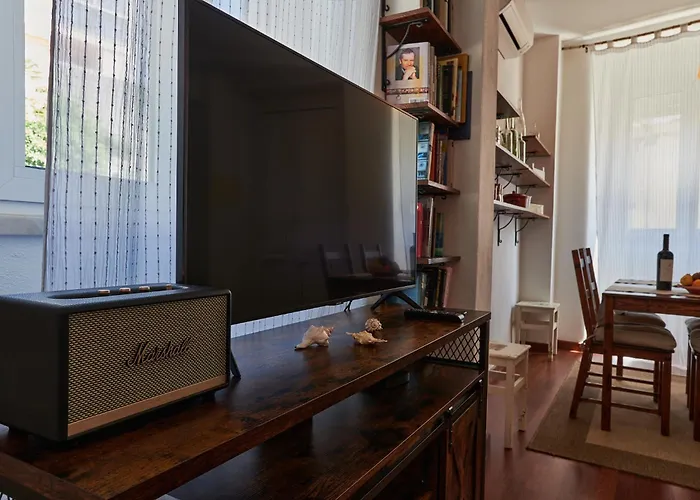 The Back Yard Nest Lägenhet *