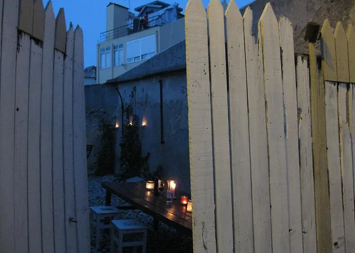 The Back Yard Nest Lisboa