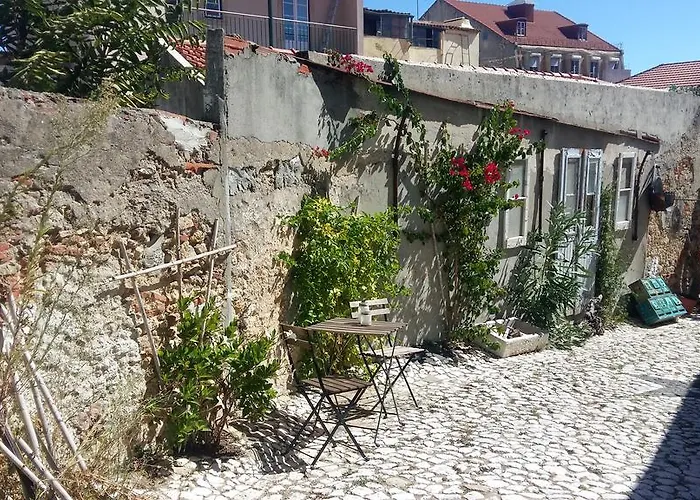 The Back Yard Nest Lägenhet